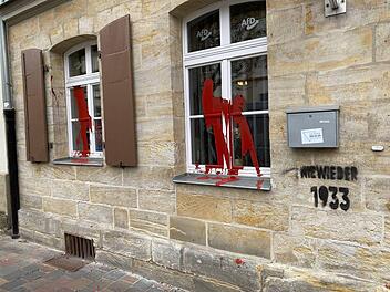Bamberg: Farbanschlag auf AfD-Abgeordnetenbüro