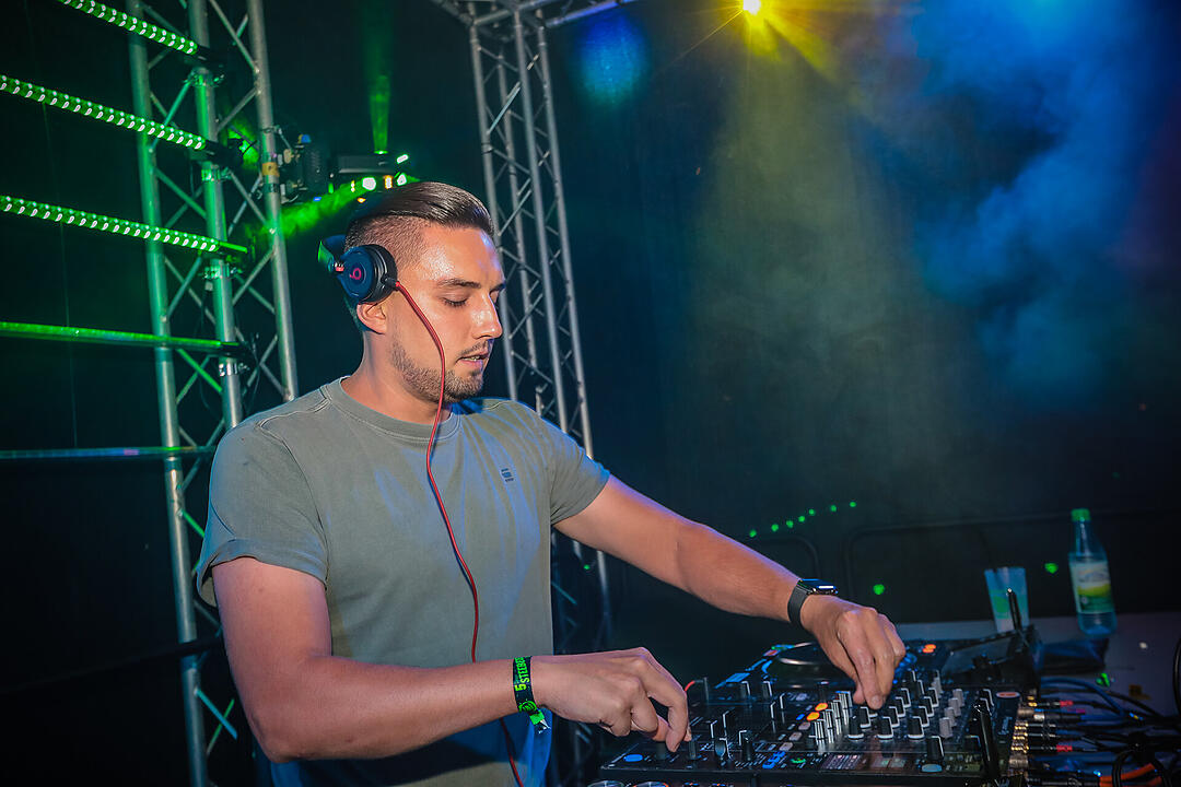 DJ Mikel K., Pat Benedetti, BTWOB, EA PROJECT
