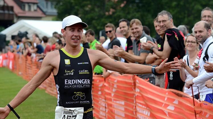 Tobias Heining gewann - eine Woche nach seiner Teilnahme am Triathlon in Roth - den Herzoman 2016.  Foto: herzopress