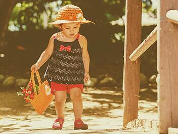 Das Kindergeld wird monatlich ausgezahlt. Doch nicht jeder erhält es am selben Tag. Mit wenig Aufwand kann man herausfinden, wann es überwiesen wird. Foto: pixabay