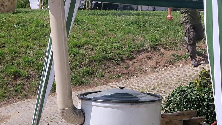 der Kessel dampft schon