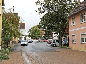 Wann es losgeht mit dem Bau eines Glasfasernetzes in Kemmern, ist noch unklar. Fest steht dagegen, dass der nächste Bauabschnitt der Ortskernsanierung bald angegangen wird.  Foto: Johannes Michel