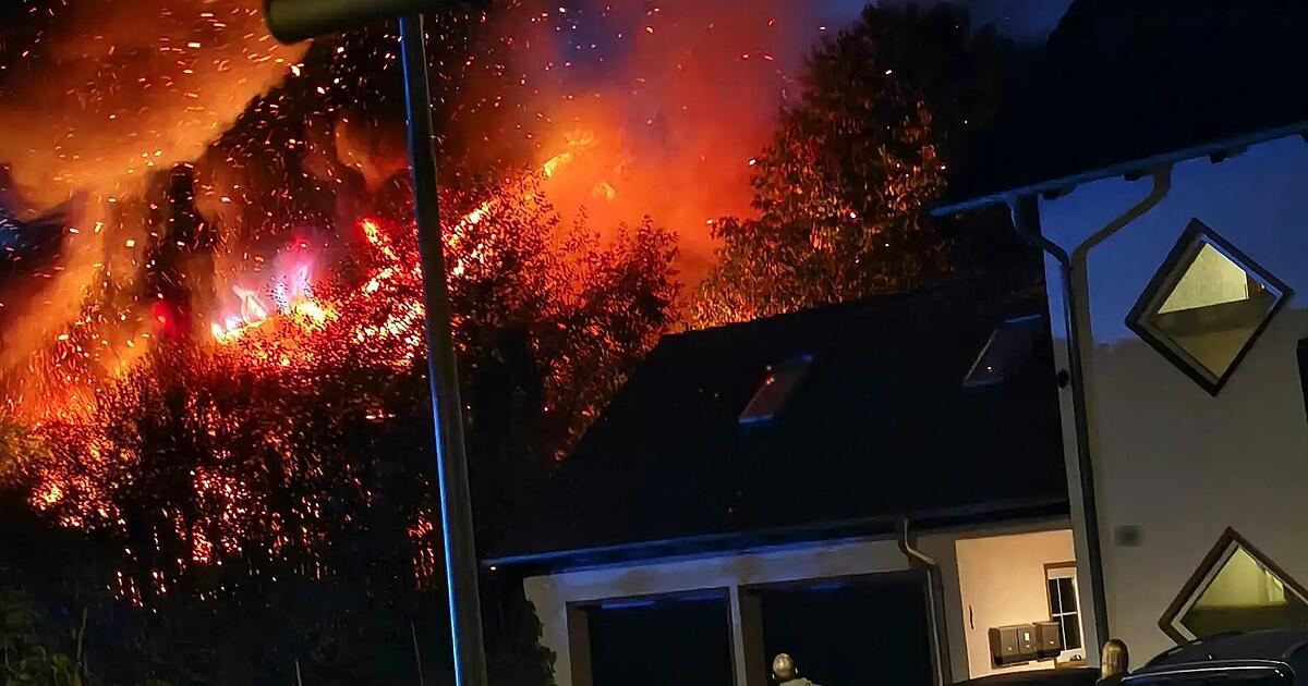 Kreis Schweinfurt: Flammen an Wohnhaus greifen über - 'massives ...