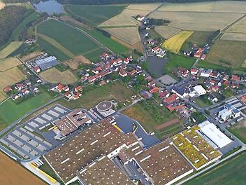 In Treppendorf setzt das Musikhaus Thomann 45 Millionen Euro ein, um sein Logistik-Zentrum für den E-Commerce zu rüsten.  Foto: Thomann