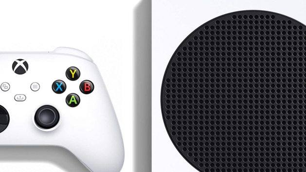 Zum Black Friday gibt es viel Zubehör und Spiele rund um die Xbox S zu stark reduzierten Preisen. Foto: Screenshot/Amazon.de.