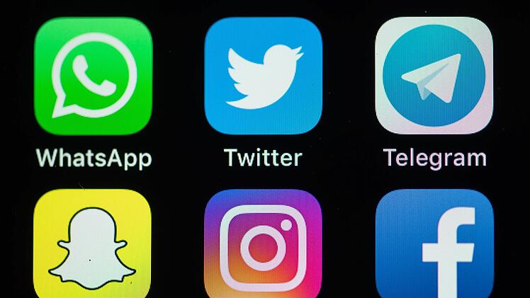 Chats des Messengerdienstes Telegram gerieten an den Bayerischen Rundfunk. Darin schrieben AfD Politiker aus Bayern über Gewalt, Umsturz und Revolution. Foto: Silas Stein/dpa