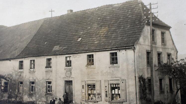 Der Gemischtwarenladen vor dem 2. Weltkrieg.  Repro Julia Raab