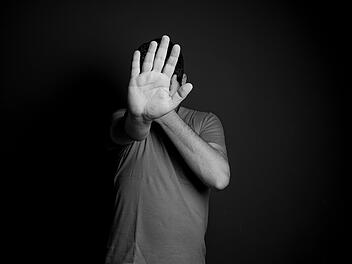 Depressionen bei Männern sollten ernstgenommen werden Depressionen bei Männern sollten ernstgenommen werden