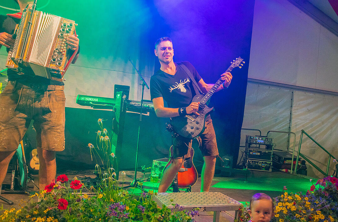 Am Samstagabend spielte die Band "Klostergold".