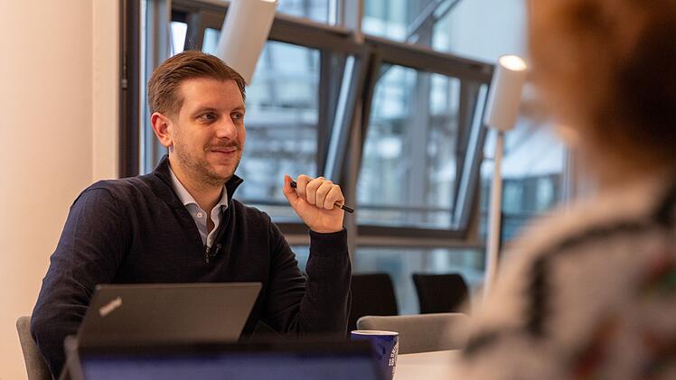 Fabian will nach seinem halben Jahr Arbeitsprobe ins Berufsleben zur&uuml;ckkehren.