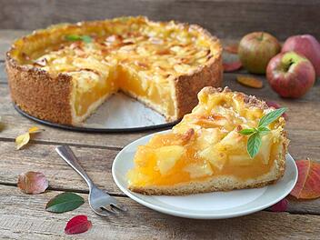 apfel-wein-torte.jpg