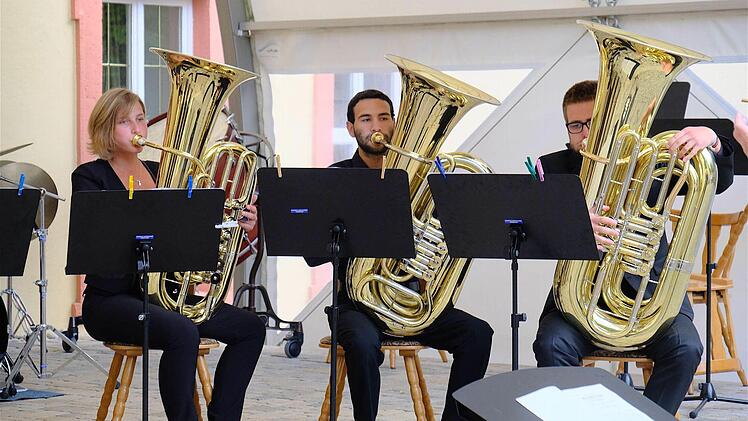 Euphonium und Tuba beeindrucken mit ihrem Klang.Foto: Gerd Schaar
