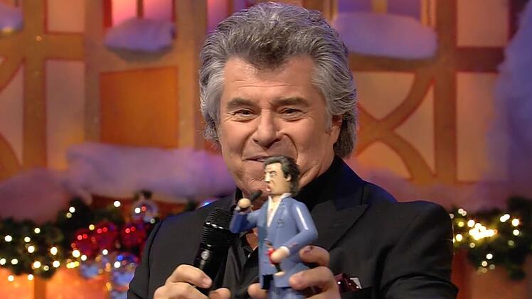 Andy Borg bekam ein R&auml;ucherm&auml;nnchen geschenkt, welches wie er selbst aussieht.