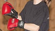 Dynamisch: Die Vorführungen der Kickboxer.