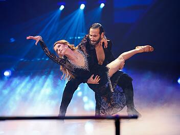 Esther Schweins: Gebrochene Rippen zwingen zu "Let's Dance"-Ausstieg