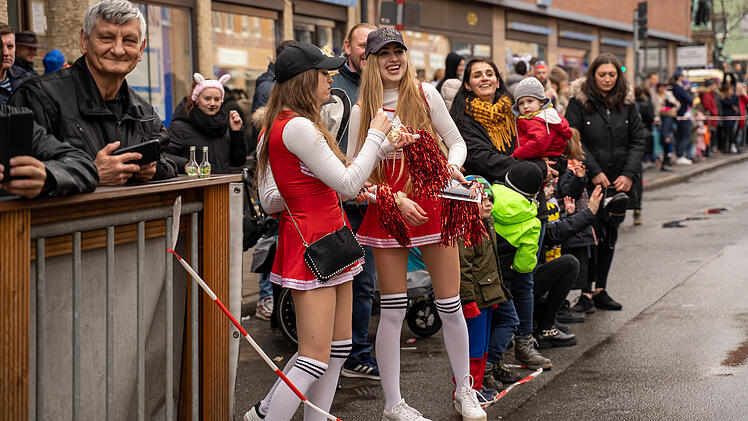 Nürnberg: Faschingsumzug 2023 - die schönsten Bilder vom Fastnachtszug am Sonntag