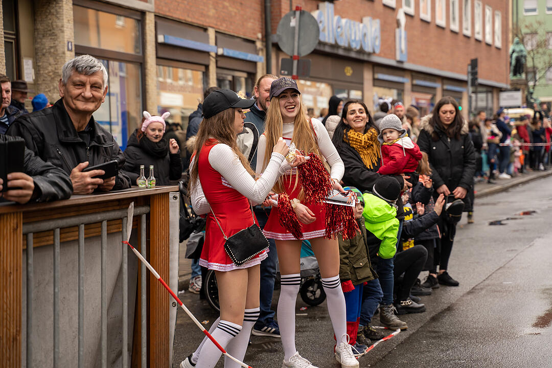 Der traditionelle Umzug zog ca. 70.000 Faschingsfreunde an.