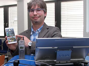 Was können Smartphone und Tablet? Johannes Michel klärte BR-Leser auf. Alexander Hartmann