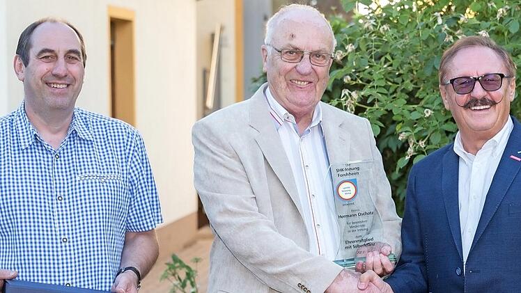 Wolfgang Dotterweich, Hermann Oschatz und Obermeister Werner Oppel (v. l.)  Foto: privat