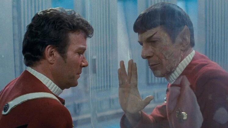 Der Freundschaft zwischen Kirk (William Shatner, links) und Spock (Leonard Nimoy) konnte nicht einmal der zwischenzeitliche Tod des Vulkaniers etwas anhaben.