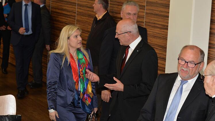Günther Denzler bei der Verabschiedung in Schlüsselfeld Foto: Ronald Rinklef