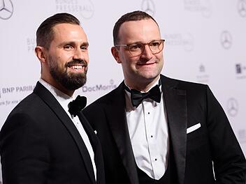 Jens Spahn und Daniel Funke verkaufen Berliner Villa