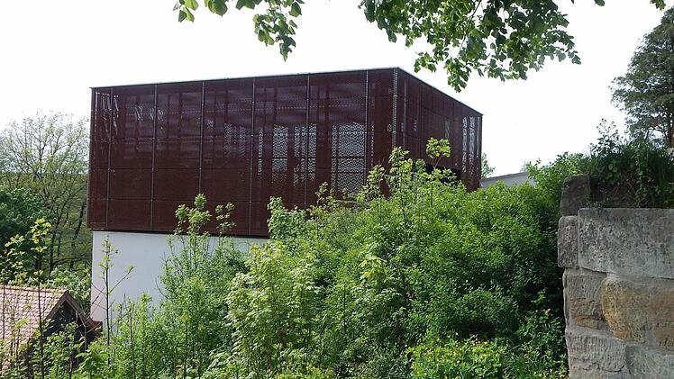 Das markante Eishaus auf dem Bräuwerck-Areal soll Info-Center werden. Foto: Horst Wunner