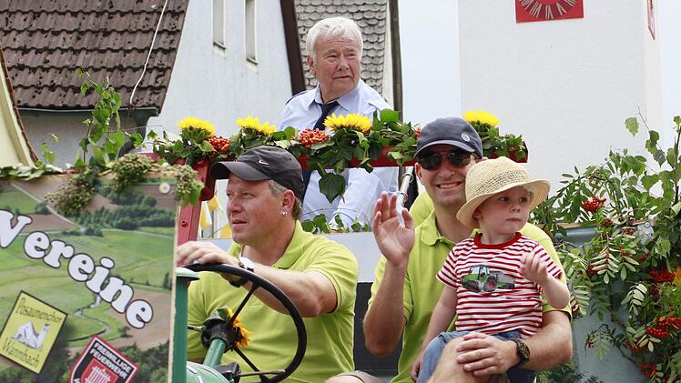 Der Festzug in Pretzfeld Foto: Andreas Hofbauer