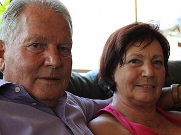 1940 wird Arthur Stollberger in der Nähe von Würzburg geboren, seit 1974 lebt er mit Frau Erika in der Wahlheimat Nüdlingen. Foto: Benedikt Borst