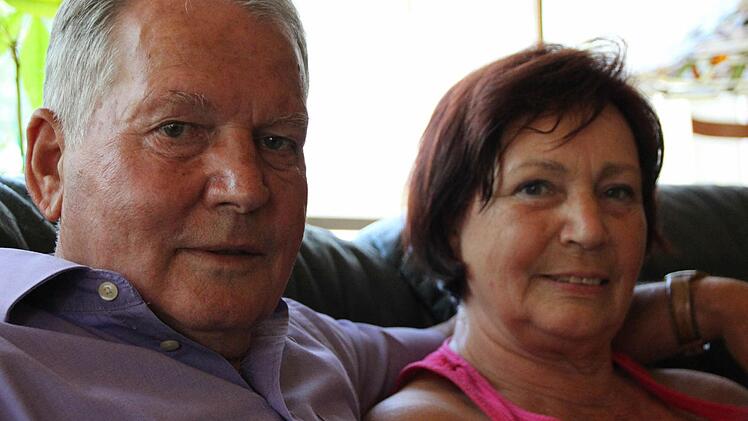 1940 wird Arthur Stollberger in der Nähe von Würzburg geboren, seit 1974 lebt er mit Frau Erika in der Wahlheimat Nüdlingen. Foto: Benedikt Borst