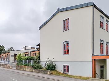 Die Kita St. Franziskus: Der rechte Gebäudeteil soll durch einen Neubau ersetzt werden. Foto: Johannes Michel