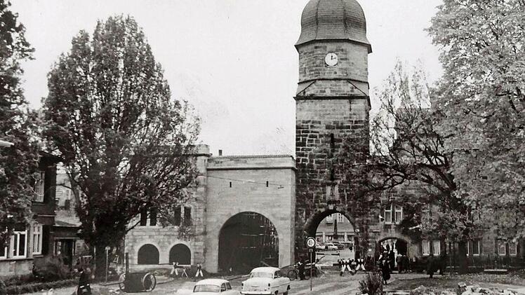 So sah der Blick zum Coburger Ketschentor im Jahr 1956 aus.Foto: Archiv/Frick