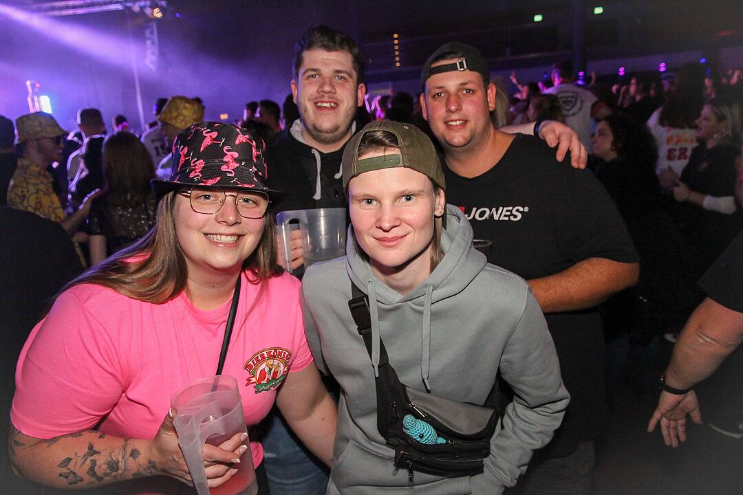 IKKE H&Uuml;FTGOLD, ISI GL&Uuml;CK, KREISLIGALEGENDE, u.v.m.