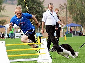 Lars Reichelt und Collie Marco legen sich ins Zeug. Foto: p