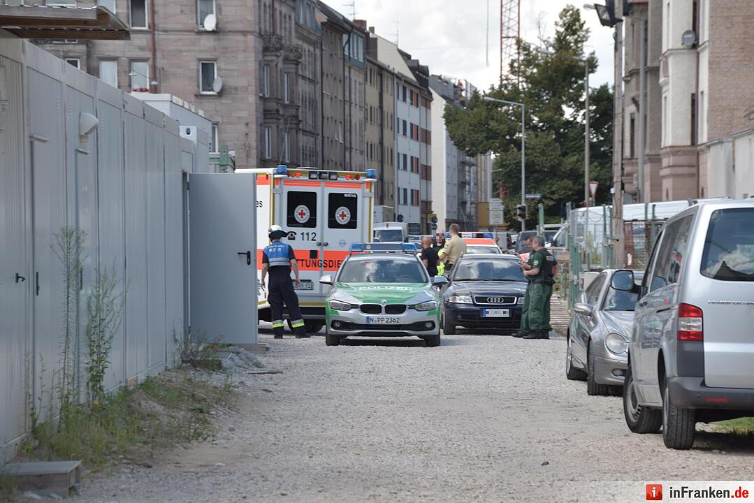 Arbeitsunfall in Nürnberg: Baugerüst stürzt ein