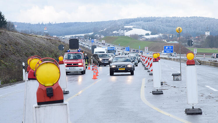 Schwerer Unfall auf A 3: 65-J&auml;hriger tot