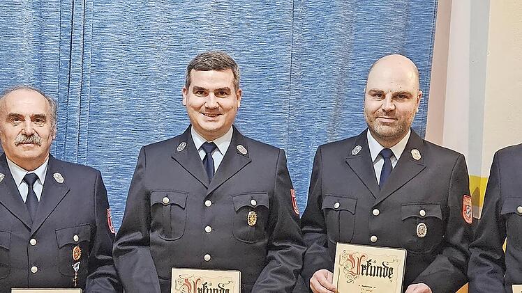 Das Foto zeigt (von links): Bürgermeister Jan Marberg, Franz Weber, Michael Weber, Sebastian Brand und Andreas Heil.