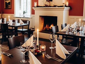 Gasthof, Gasthaus, Gastst&auml;tte, Wirtschaft, Restaurant, Lokal, Gastronomiebetrieb