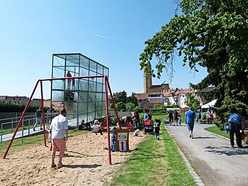 Anziehungspunkt war der Aussichtsturm auf der Böhmerwiese mit dem freien Blick auf das Gärtnerland.  Fotos: Marion Krüger-Hundrup