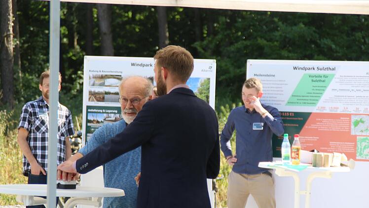 Eindrücke von der Einweihung des Sulzthaler Windparks. Foto: Hilmar Ruppert