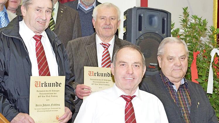 Die vier neuen RWL-Ehrenmitglieder (hinten, von links): Johann Fr&ouml;hling, Josef Huttner sowie (vorne, von links) G&uuml;nter Raab und Werner Hilf  Fotos: Karin Geyer