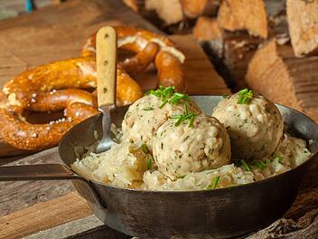 Fränkische Brezenknödel