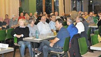 Auf Interesse stie&szlig; die B&uuml;rgerversammlung in Knetzgau. Viele Themen wurden diskutiert.  Foto: Martin Schweiger