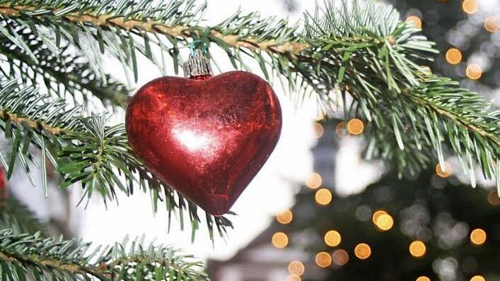 Wer bis Weihnachten sein Herz verlieren will, der sollte sich bei single.inFranken.de anmelden, dann verbringt man das Fest der Liebe vielleicht schon mit einem Partner.  Foto: privat
