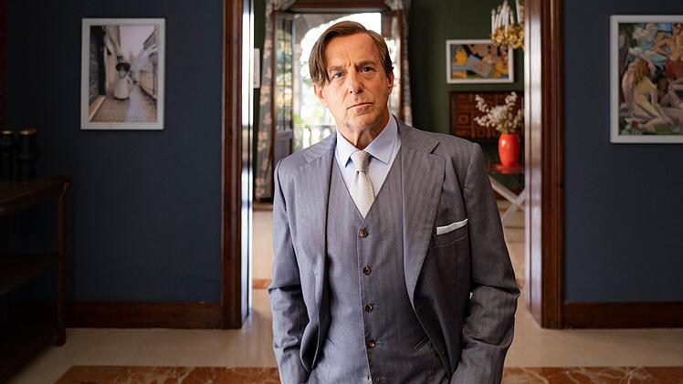 In seinem f&uuml;nften Einsatz ermittelt Johann Friedrich von Allmen (Heino Ferch) auf Teneriffa.