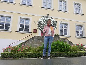 Annabel Waldmann freut sich schon, wenn am Mittwoch die Bewertungskommission zum Landesentscheid bei "Unter Dorf soll schöner werden, unser Dorf hat Zukunft" ihren Heimatort Lahm besucht. Dann wird sie erzählen, wie gerne sie im Itzgrund lebt. Foto: Berthold Köhler