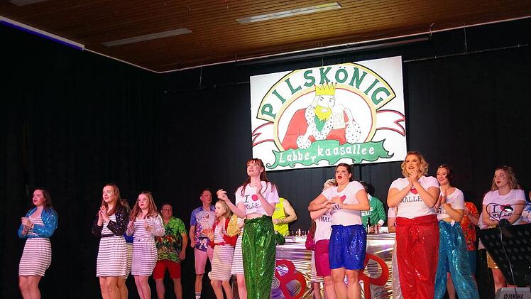 Impressionen vom Büttenabend in Ludwigsstadt. Foto: Heike Schülein