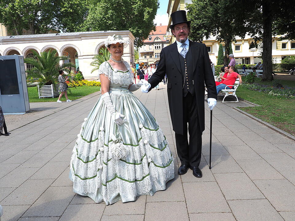 Großer historischer Festzug durch Bad Kissingen!