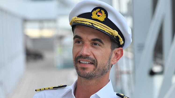 Als "Traumschiff"-Kapitän hat der sonst so erfolgsverwöhnte Florian Silbereisen einen weiteren Flop einkassiert.