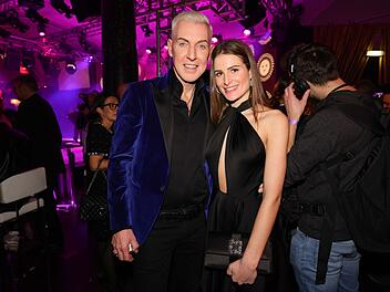 H.P. Baxxter H.P. Baxxter und seine Ehefrau Sara feierten nun bereits ihren zweiten Hochzeitstag.